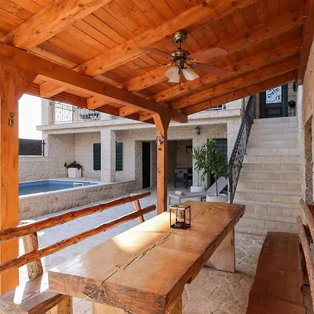 My Dalmatia - Authentic With Private Swimming Pool *