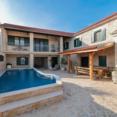 My Dalmatia - Authentic With Private Swimming Pool Ferienhaus