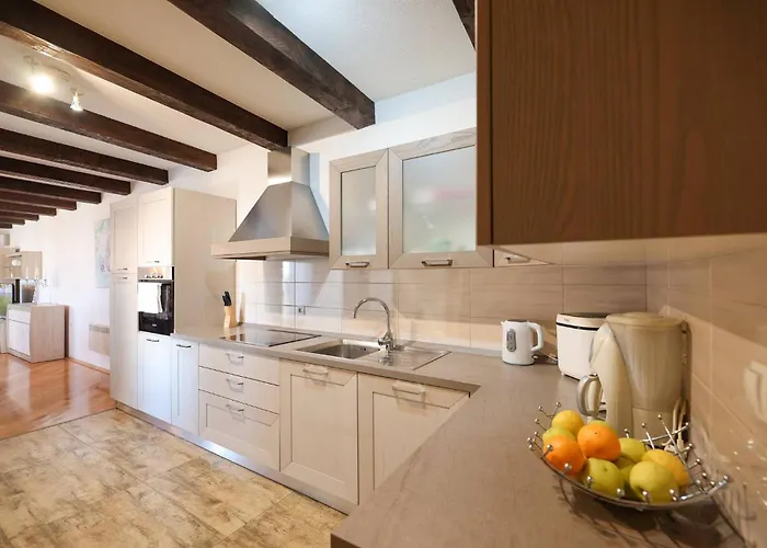 Дом отдыха My Dalmatia - Authentic With Private Swimming Pool