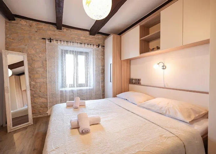 My Dalmatia - Authentic With Private Swimming Pool Дом отдыха *